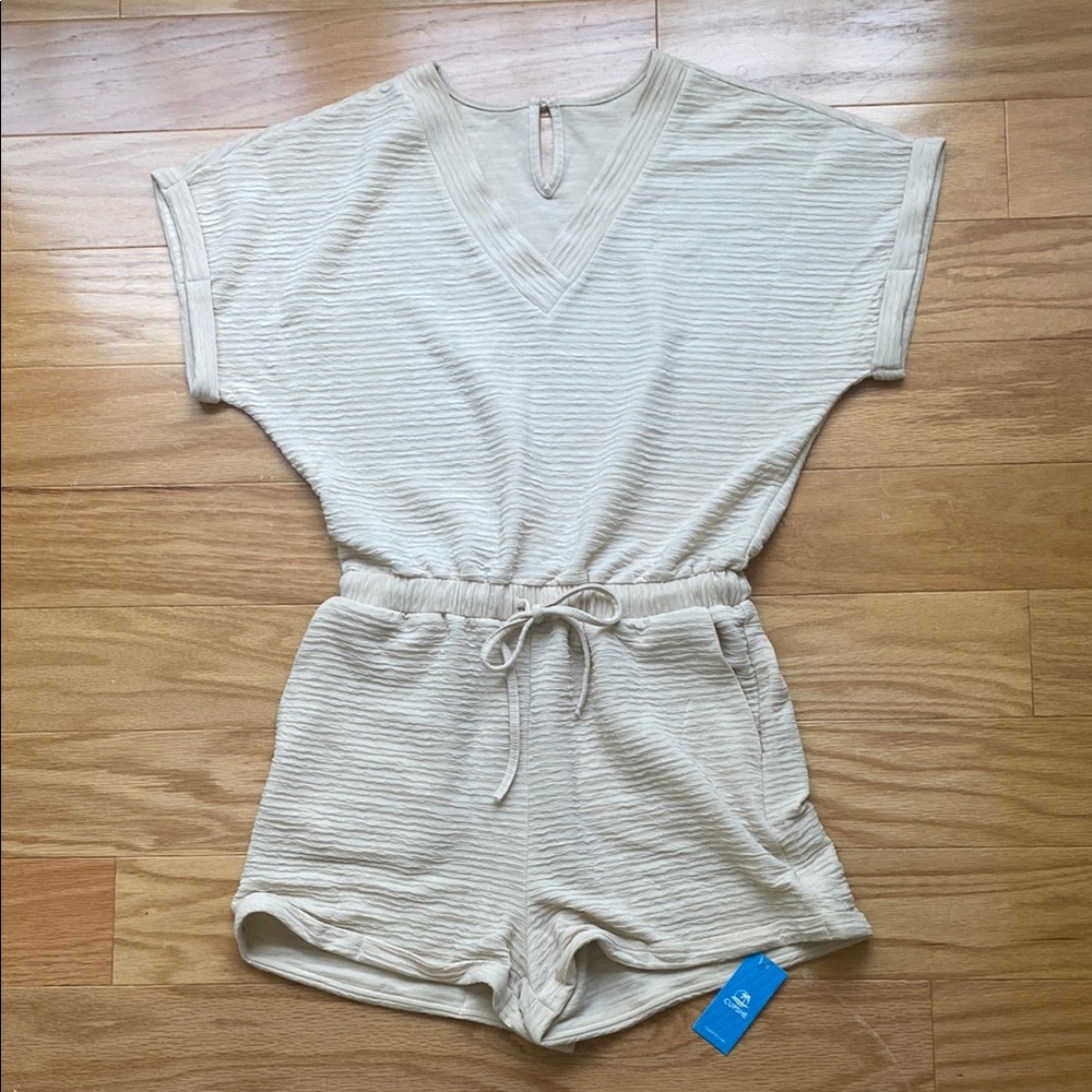 Cupshe Cream Textured Romper | Drawstring Waist | Short Sleeve | Size S
